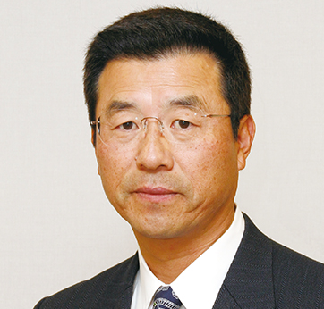 達川 光男 さん
